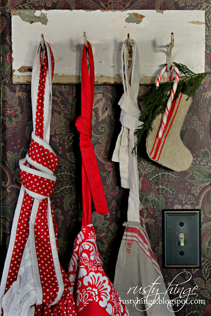 Christmas red kitchen aprons
