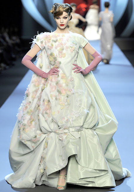 Ma Cherie, Dior: Christian Dior, Haute Couture Spring 2011