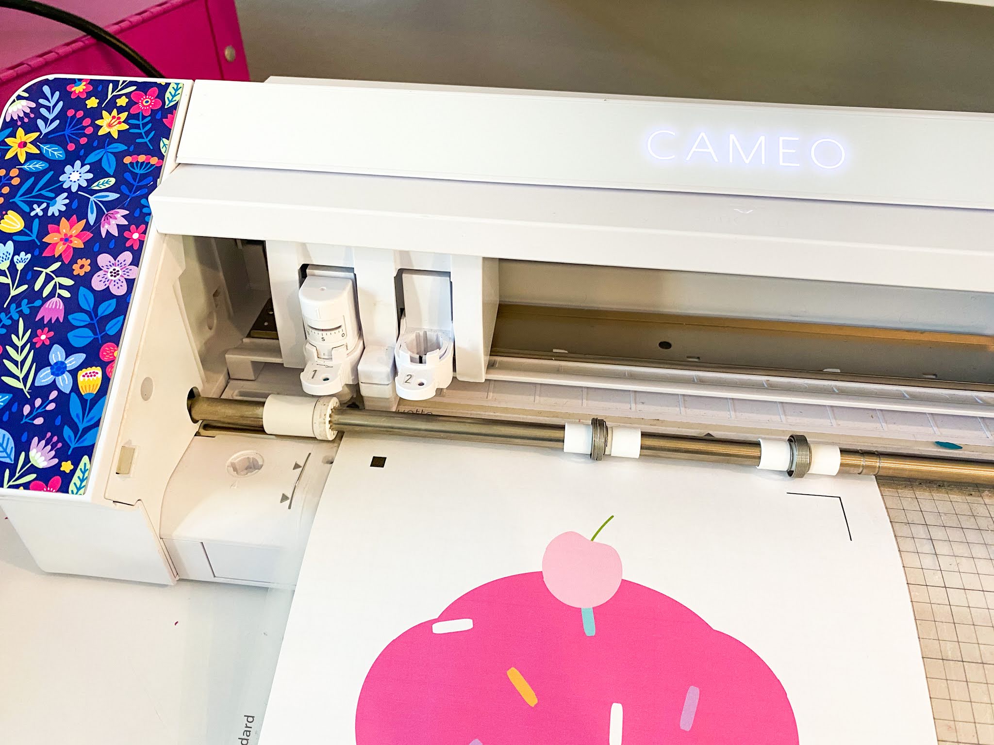 Silhouette CAMEO 4 Plus Tutorial: How Print and Cut on 15 Cutter