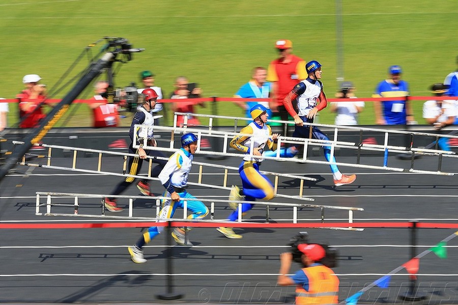 Пожарно спасательный спорт чемпионат. Пожарно-спасательный спорт. Пожарно-спасательный спорт коллаж. Пожарно-спасательный спорт бум. Пожарно спасательный спорт Иркутск стадион.
