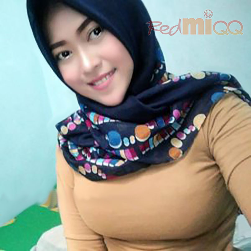 Kisah Mesum Clara Mahasiswi Jilbab Cantik Di Kampus - segala games Online