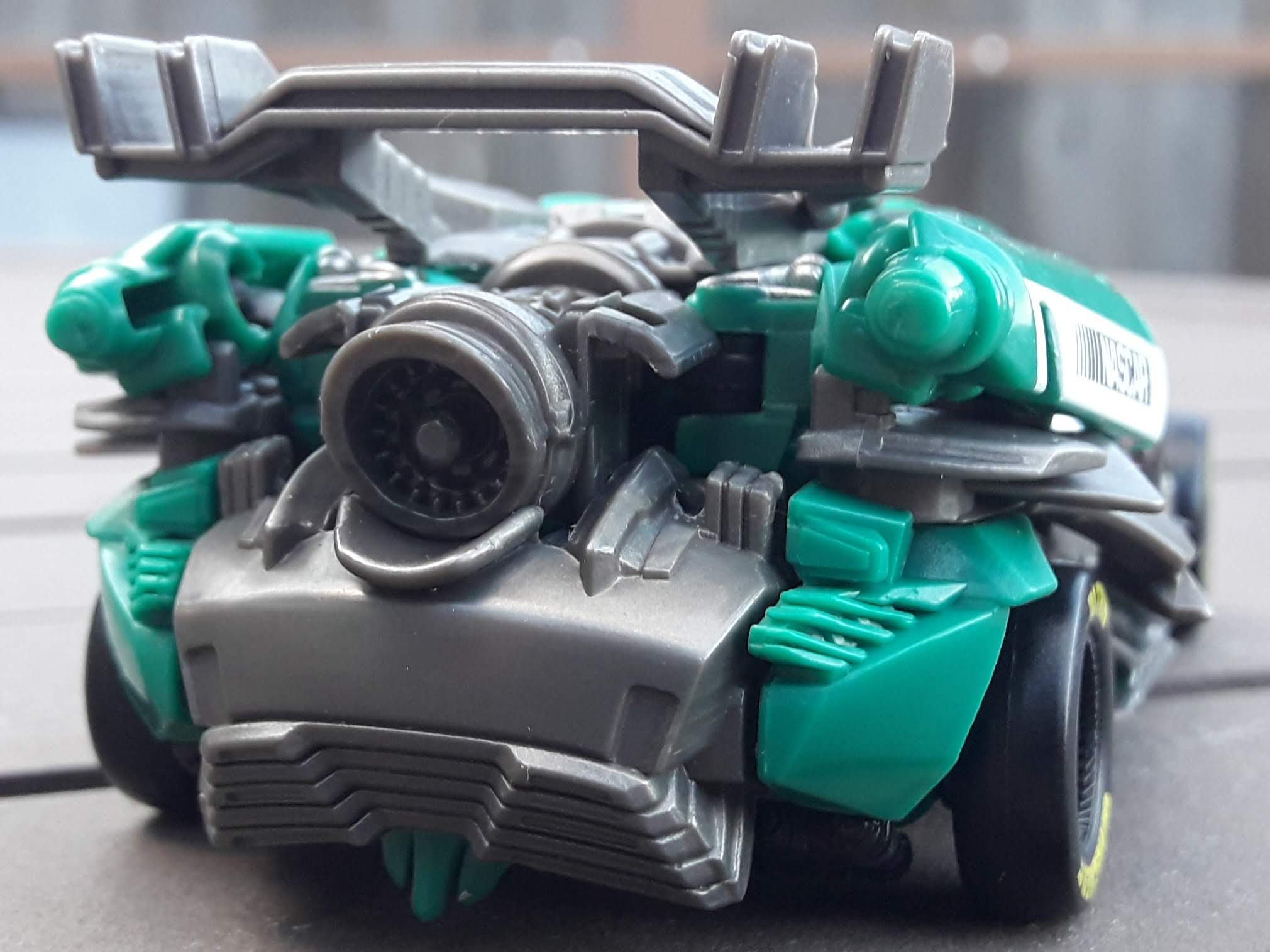 Thoughts of the Surge: Transformers Studio Series Roadbuster review