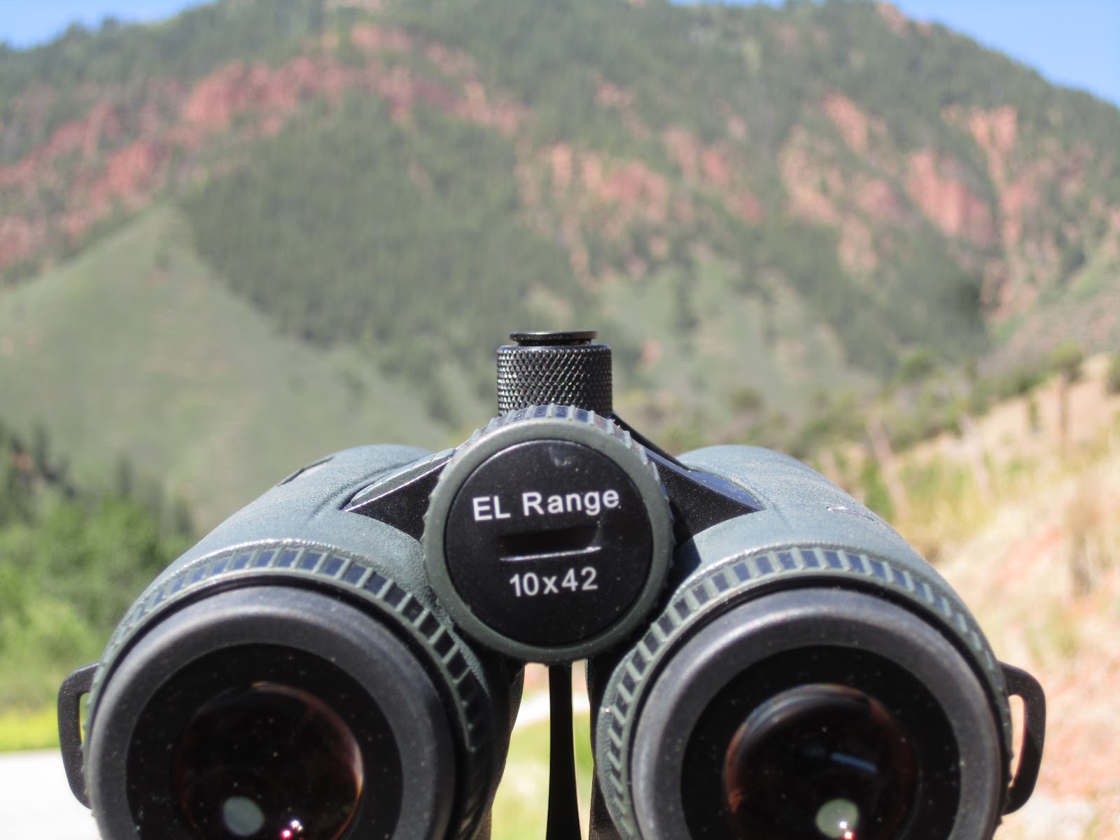 Jay Scott Outdoors Swarovski Optik 10X42 EL Range Binocular Video