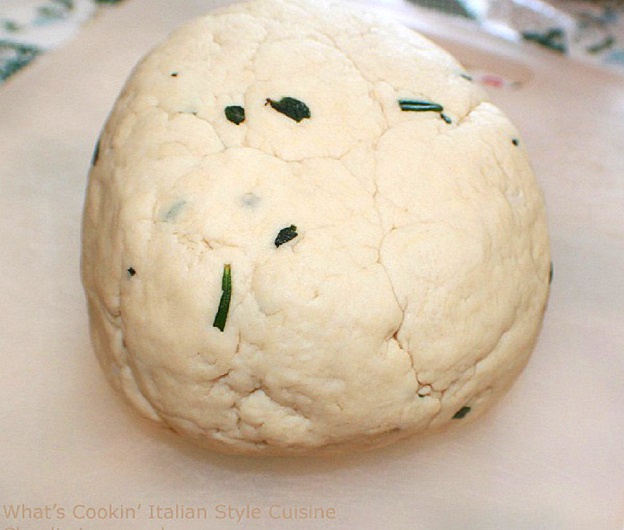  this is a potato herb bread with  potatoes as a base in the bread with herbs bread