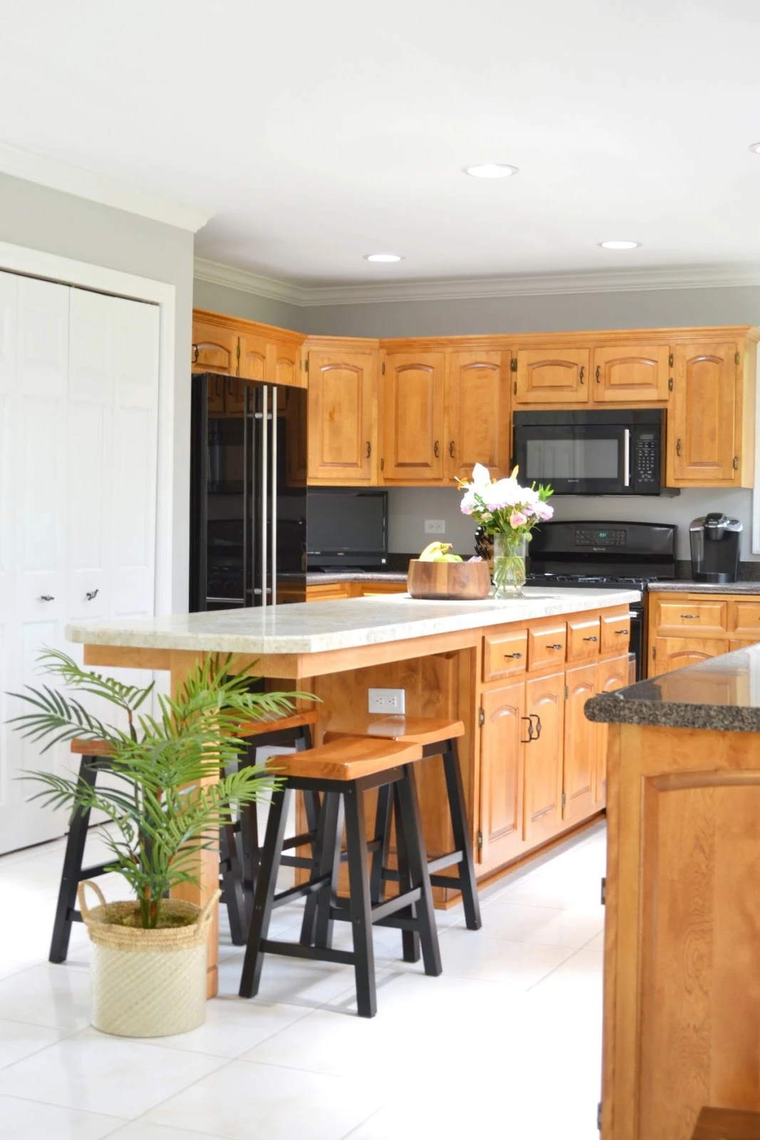 Expanding Kitchen Island Hides a Lot of Functions