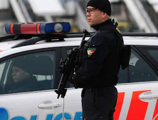 Swiss Knifeman Sets Fire On Train, Injures 6