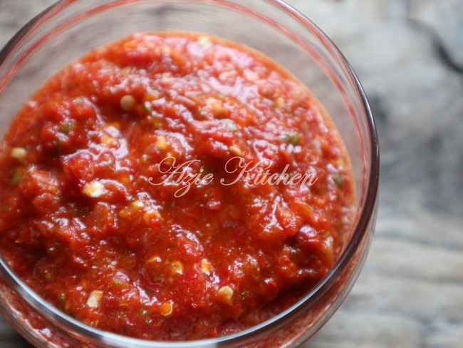 Sambal Nasi Berlauk Kelantan Azie Kitchen