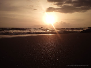 Glory Shine Sunset View At Batu Bolong Beach, Canggu Village, Badung, Bali, Indonesia