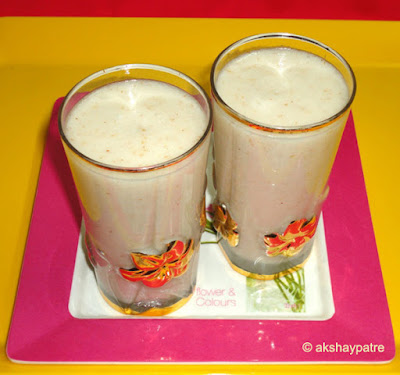 Lychee juice or smoothie in serving glasses