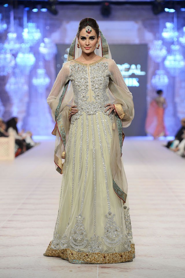 Trendy Pakistani Designer Party Dresses 2016 Pak Linen Pakistani