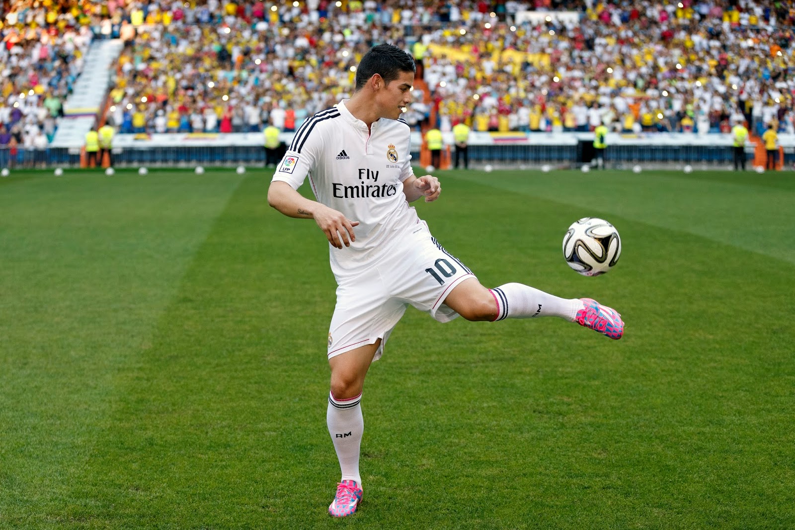 ... Girl: James Rodriguez Real Madrid 2014 - 2015 Free HD Wallpaper