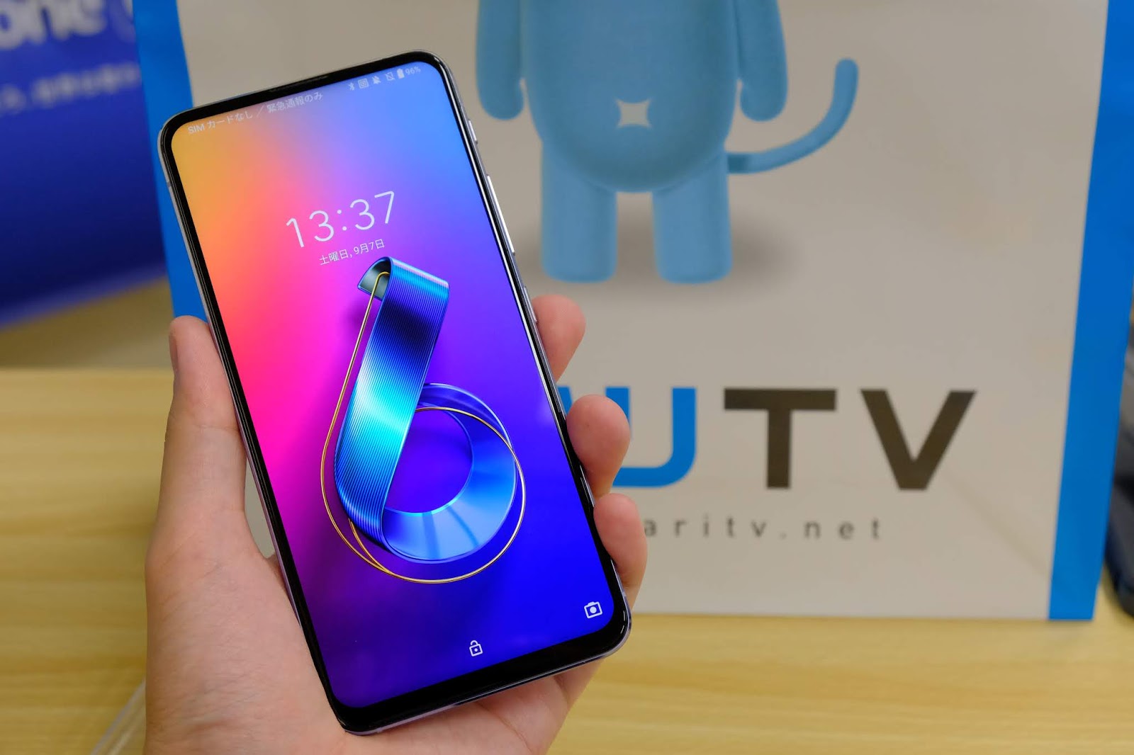 フリップカメラ だけ のスマホじゃない A部ツアー 19 でzenfone 6の魅力を体感してきました A部ツアー19 Sponsored By ひかりｔｖショッピング Peach Breeze