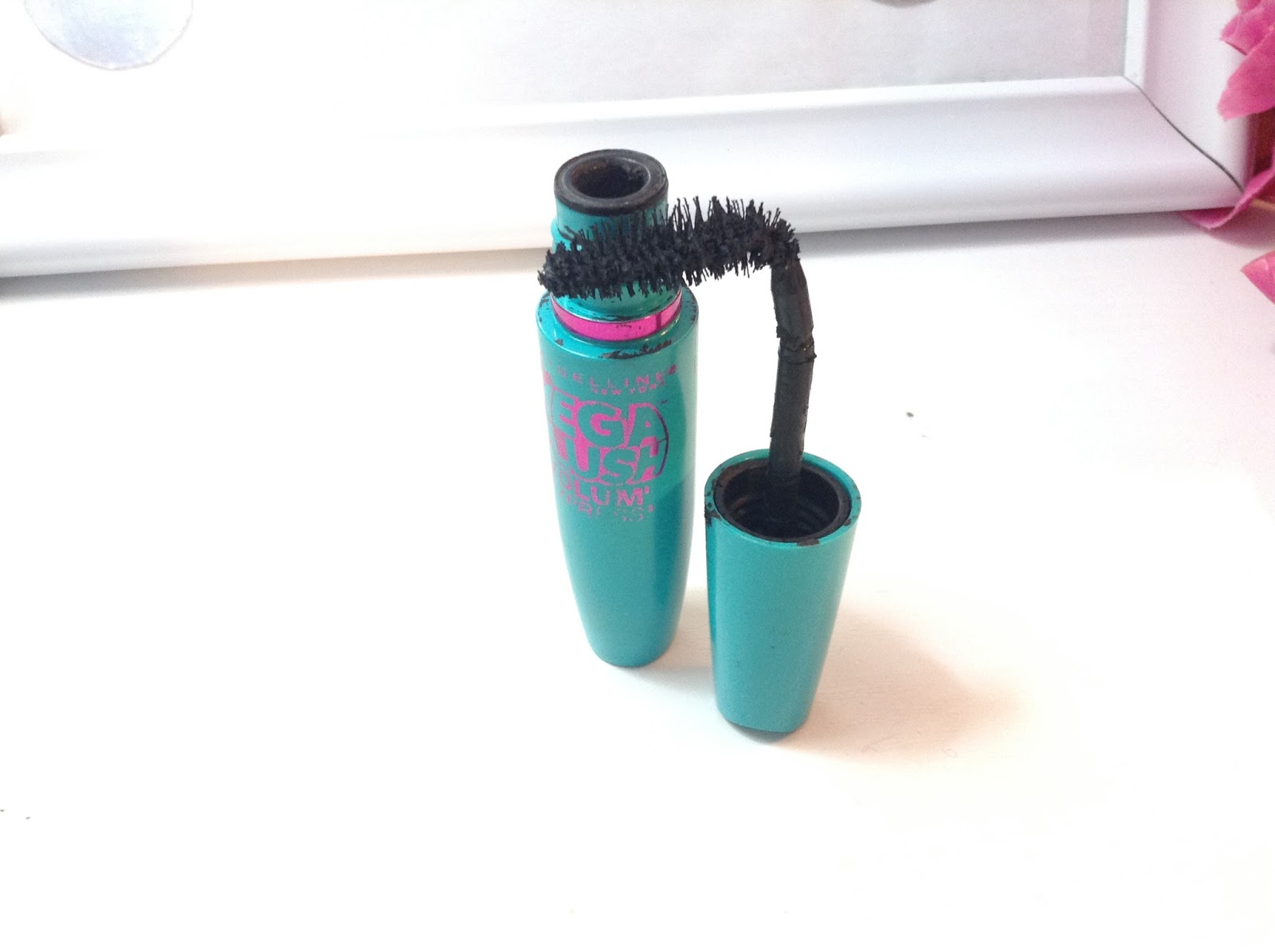 5 Mascara Hacks and Tricks For Long Eyelashes Living A Budget Life