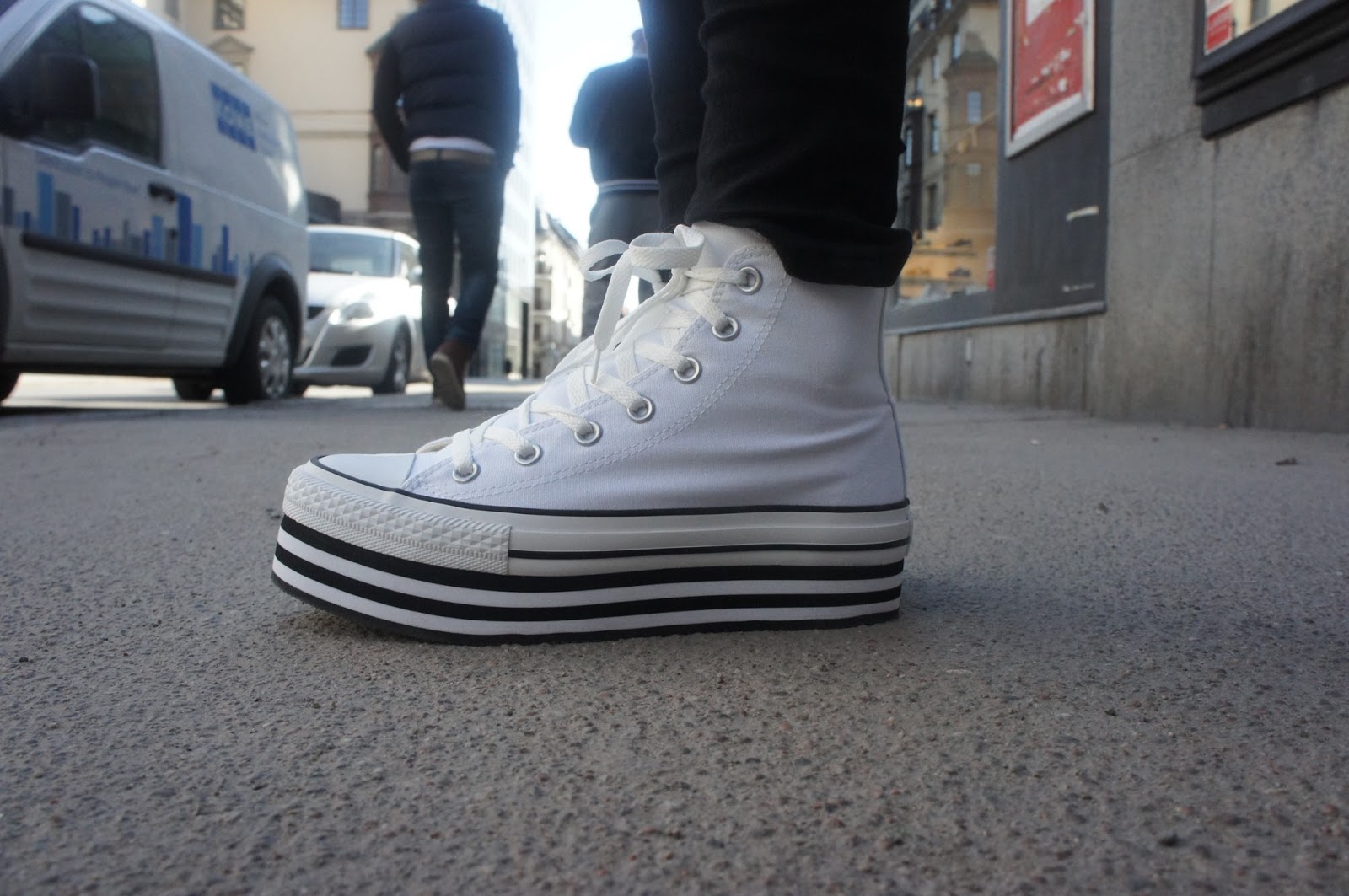 sparx shoes company contact number