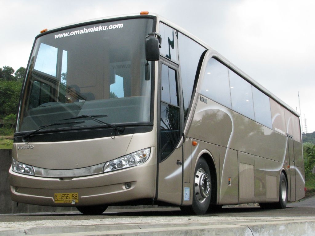 Koleksi Modifikasi Mobil Bus Pariwisata Terbaru Modifotto