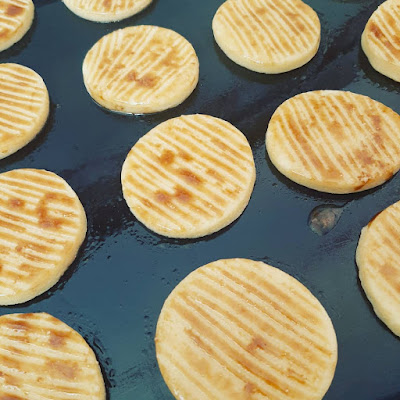 طريقة تحضير كاليط بالعسل بالخطوات المصورة