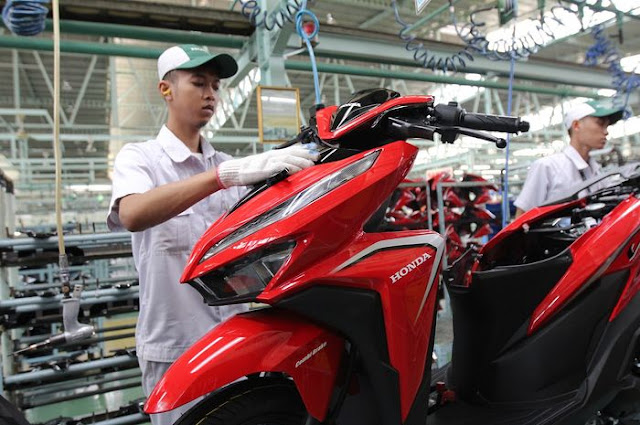 biaya servis motor honda  vario