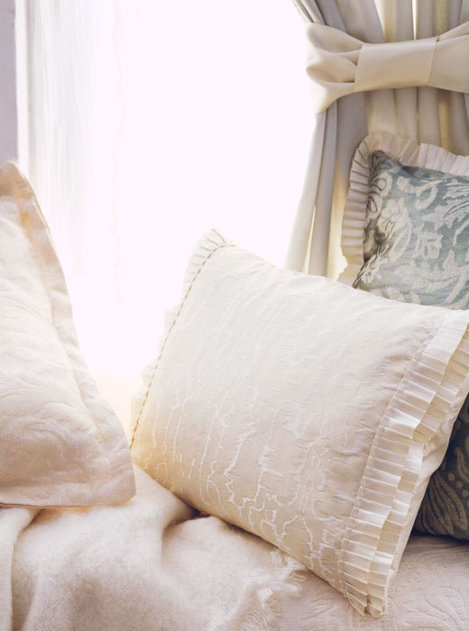 Décor Inspiration | At Home: The Romance of Winter White