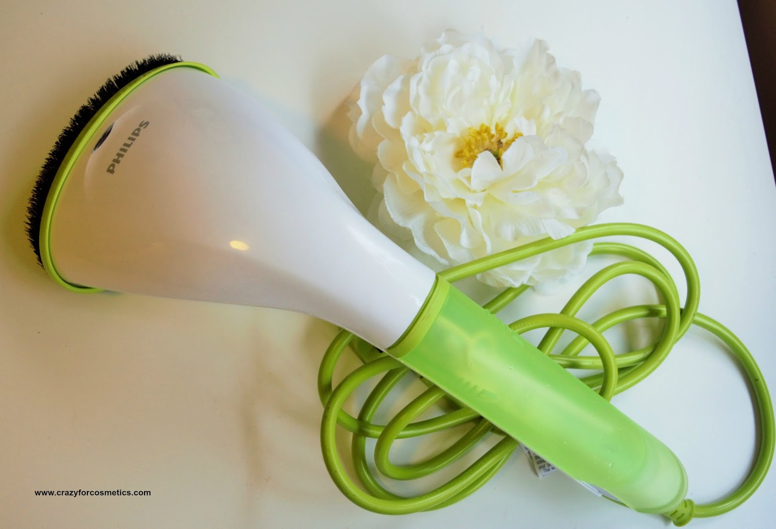 Philips Steam and Go Handheld Garment Steamer Review | Crazy for