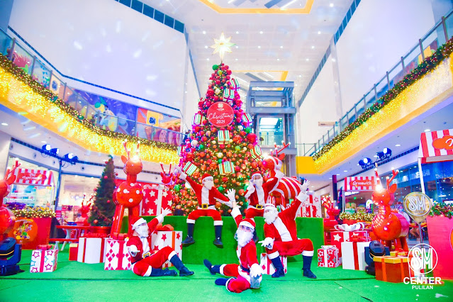 SM Pulilan fantasy and gifts christmas tree