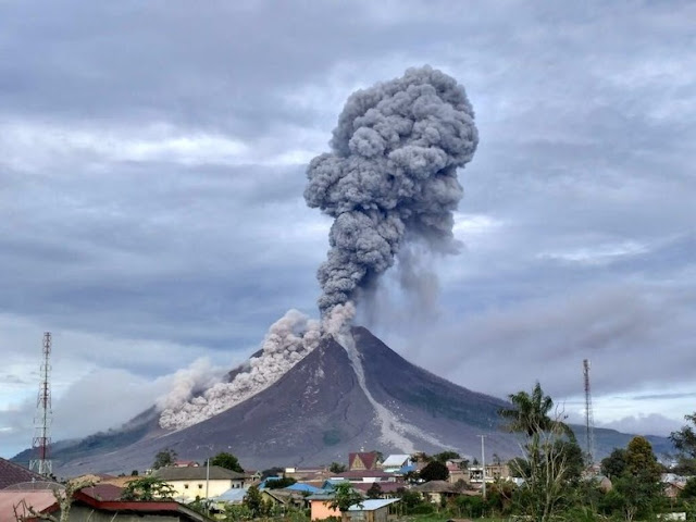 Gunung berapi aktif