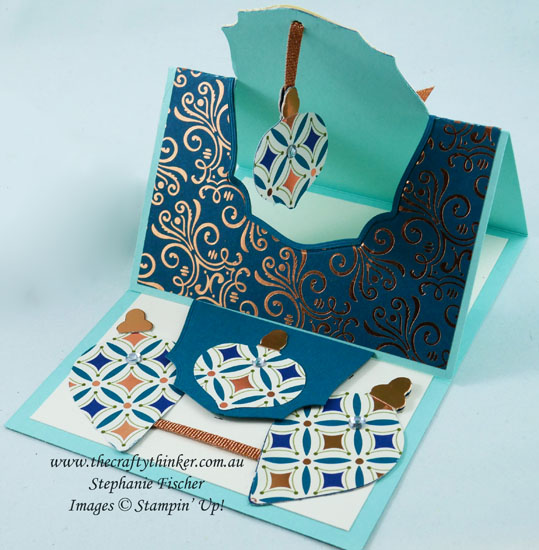 #thecraftythinker #funfold #stampinup #cardmaking #apertureeaselcard #christmasgleaming #xmascard , Aperture Easel Card, Fun Fold, Christmas Gleaming Bundle, Christmas Card, Stampin' Up Demonstrator, Stephanie Fischer, Sydney NSW