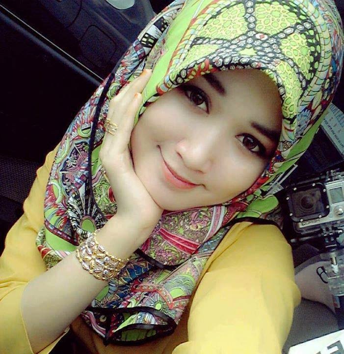 Kumpulan Foto Wanita Cantik Berjilbab