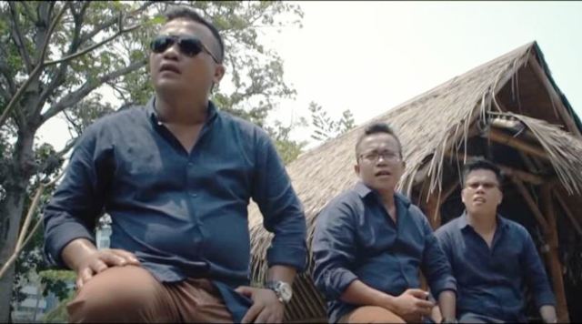 Lirik Lagu Jolma Biasa Dan Artinya Arghado Trio Full Mp3lagu