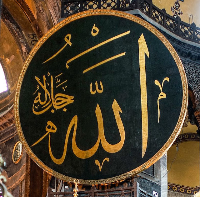Menikah itu Harus Cari yang Sama Kaya, Sama-Sama Berpendidikan? Apa Harus Seperti itu? Menikah itu Harus Cari yang Sama Kaya, Sama-Sama Berpendidikan? Apa Harus Seperti itu?