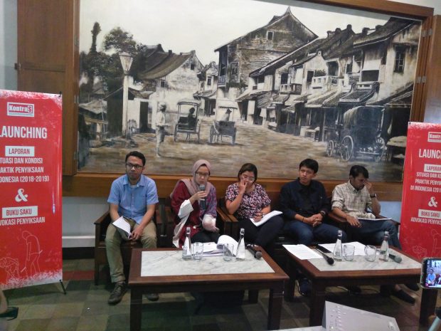 Temuan%2BKontraS%2BMayoritas%2BPenyiksaan%2BTerjadi%2Bdi%2BKantor%2BPolisi%2Bdan%2BLapas%2B-%2Bpejuang.net Temuan%2BKontraS%2BMayoritas%2BPenyiksaan%2BTerjadi%2Bdi%2BKantor%2BPolisi%2Bdan%2BLapas%2B-%2Bpejuang.net