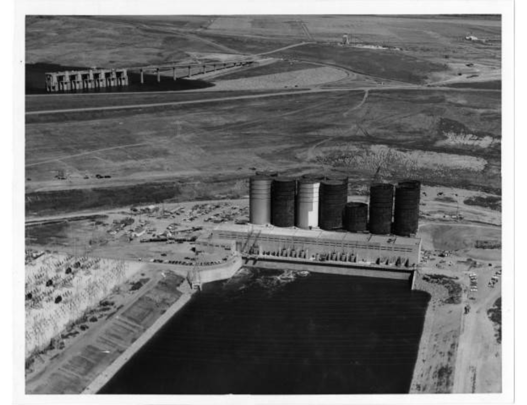 Industrial History 1962 Oahe Dam on the Missouri River upstream of