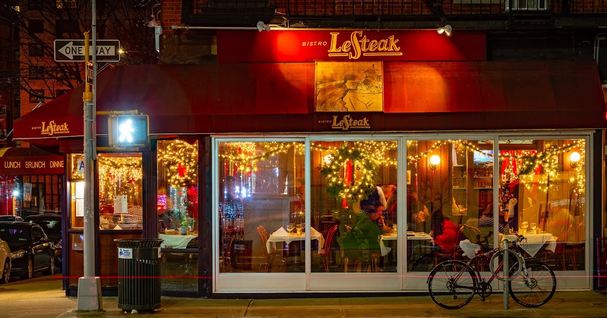 Christmas york restaurants nyc dining festive nycgo restaurant holiday most open rolfs room breslin bar seasonal medium Light Happens: New York Bistro On Christmas Day