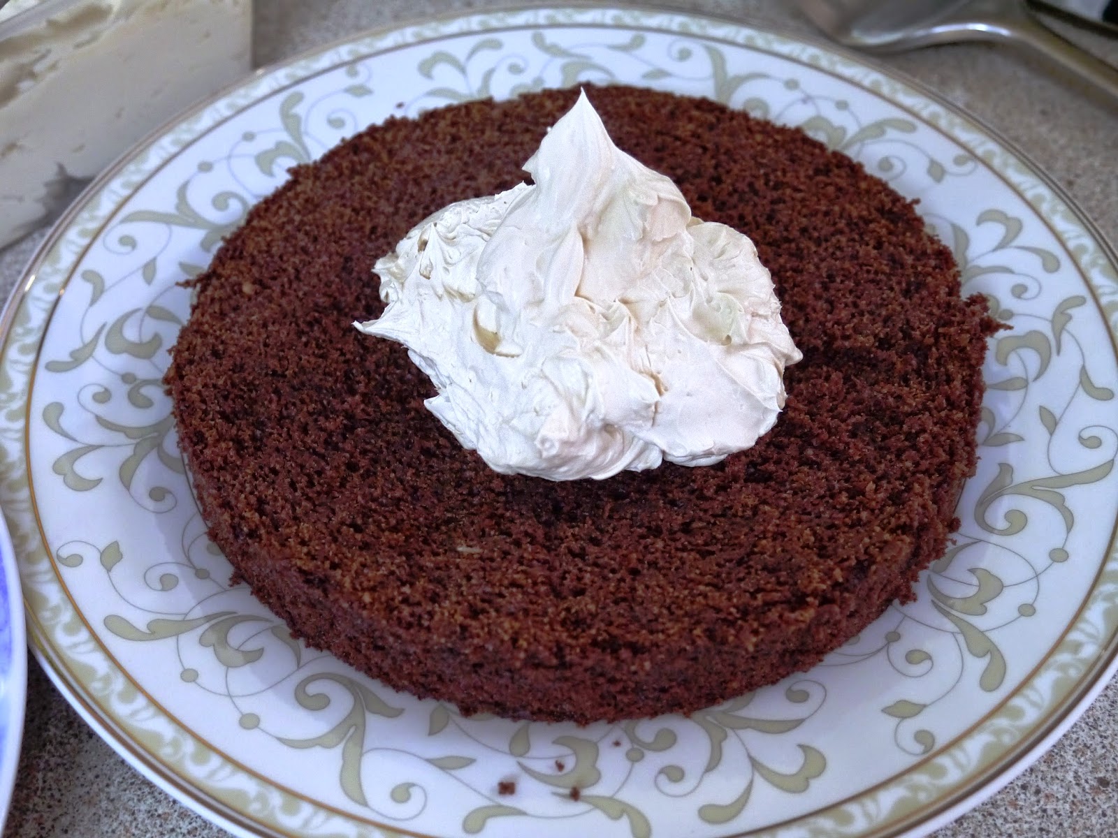 This Muslim Girl Bakes Cappuccino Fudge Cake