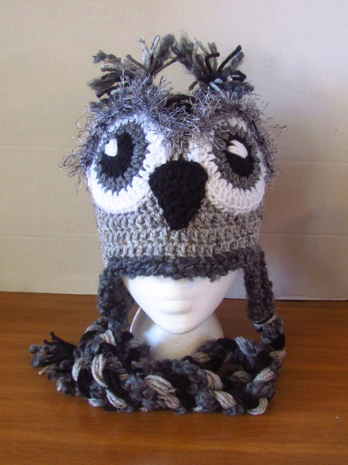 yarneemarmee: Owl Beanie