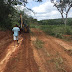 Mais uma estrada abandonada pela prefeitura de Mairi é recuperada por particulares