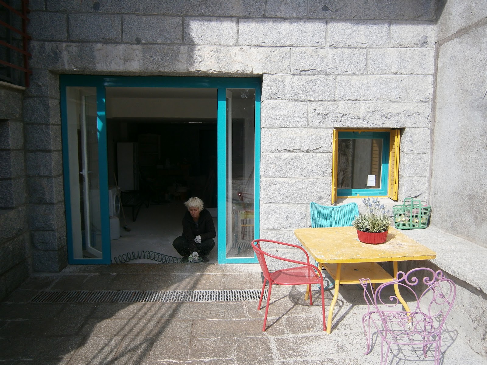 ESPECIESdeESPACIOSenCONSTRUCCIÓN: Transformación de garaje en apartamento