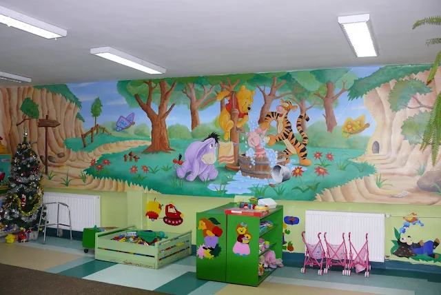 Malowanie sali przedszkolnej w motyw z bajki Kubusia, realistyczne malowidło ścienne 3D, obraz wykonany na ścianie
