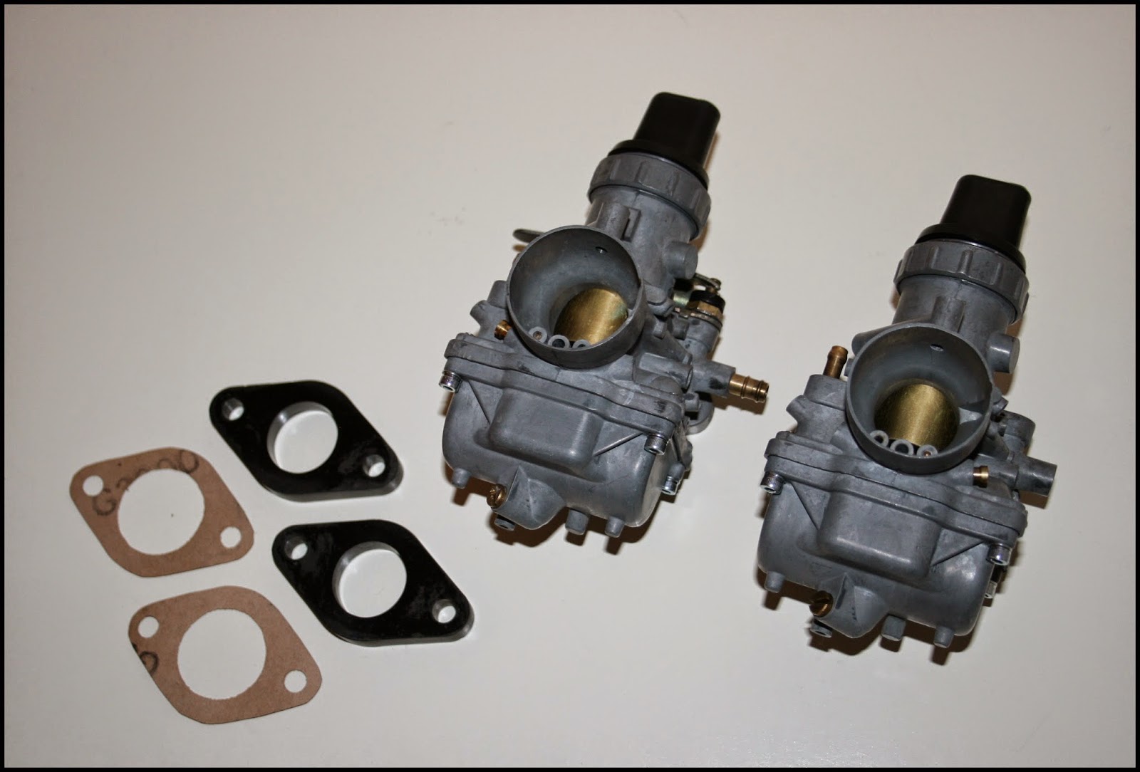 Marko's Mikuni VM26SH twin carburetors Suzuki T250J