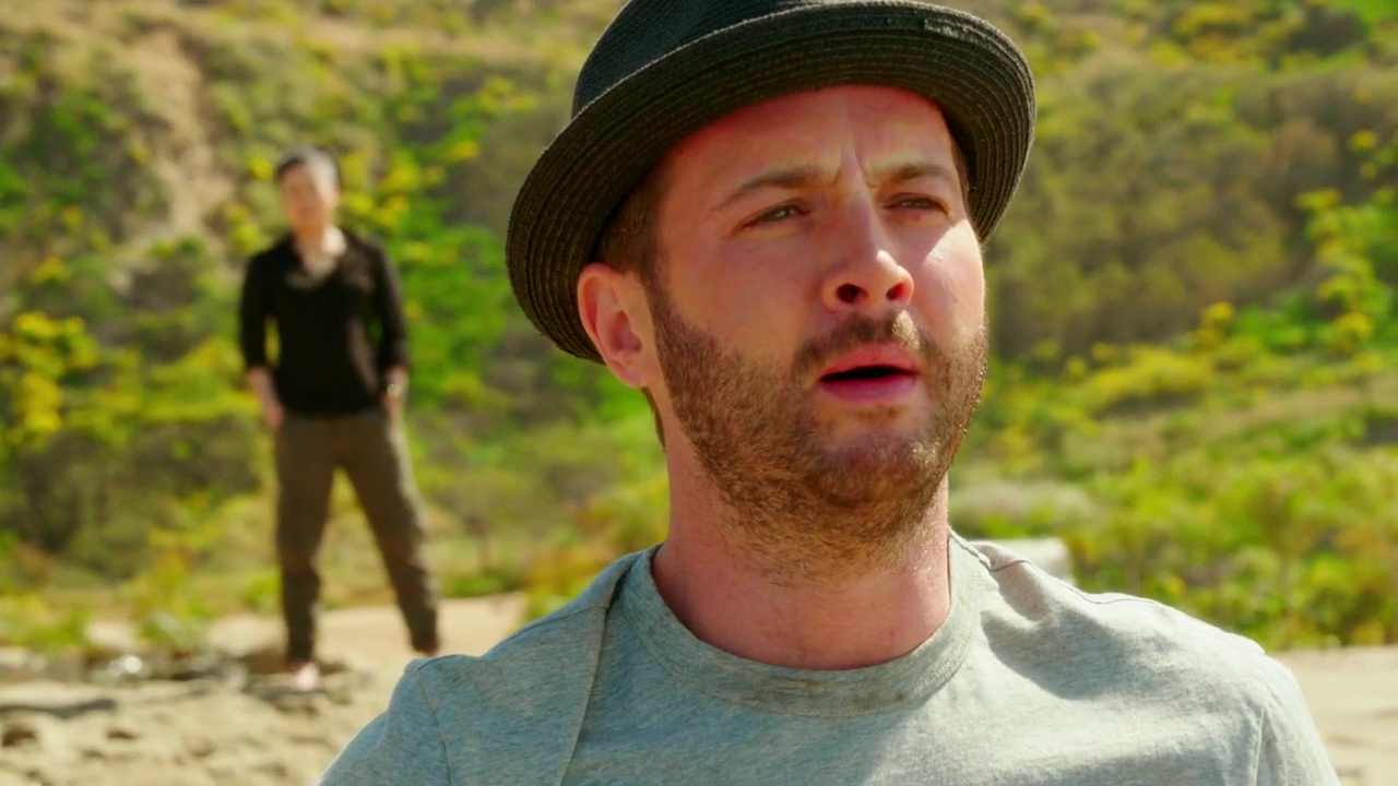 eddie kaye thomas barefoot in scorpion eddie kaye thomas barefoot in scorpion