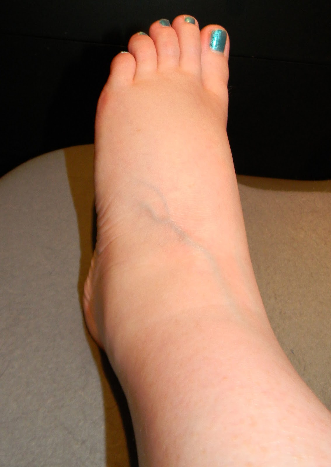 Bump in the Road: My Baby Blog: My Left Foot