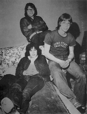 Shadrack_Chameleon,1973,steve_fox,psychedelic-rocknroll,iowa,lazy_river,igl_records,photo_shot Shadrack_Chameleon,1973,steve_fox,psychedelic-rocknroll,iowa,lazy_river,igl_records,photo_shot