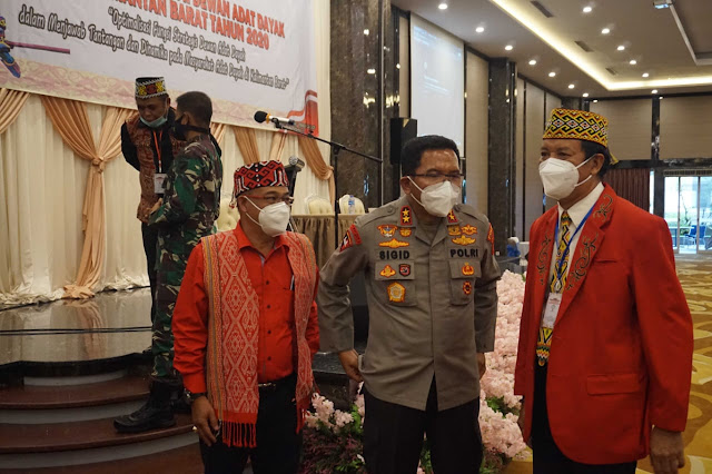 Hasil Rapat Koordinasi II Dewan Adat Dayak se-Kalbar Hasil Rapat Koordinasi II Dewan Adat Dayak se-Kalbar