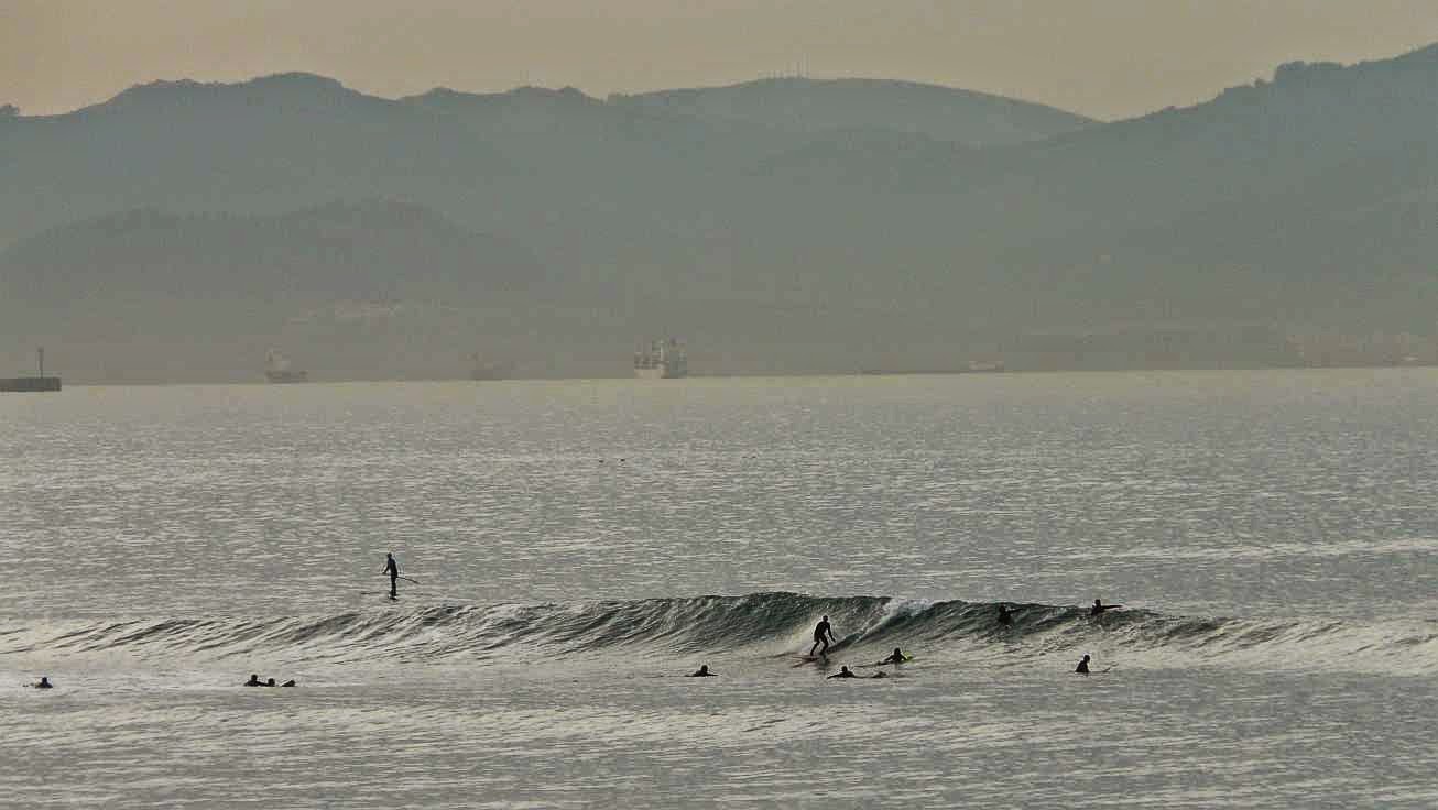 Baño multitudinario - Surf 30 - Solo Surf