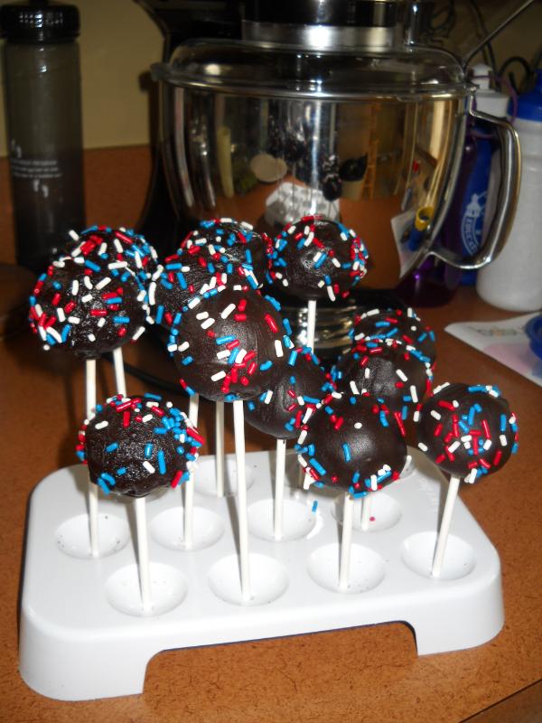 Sweet Ivy Confections: BabyCakes Cake Pop Maker...Do YOU Like It?