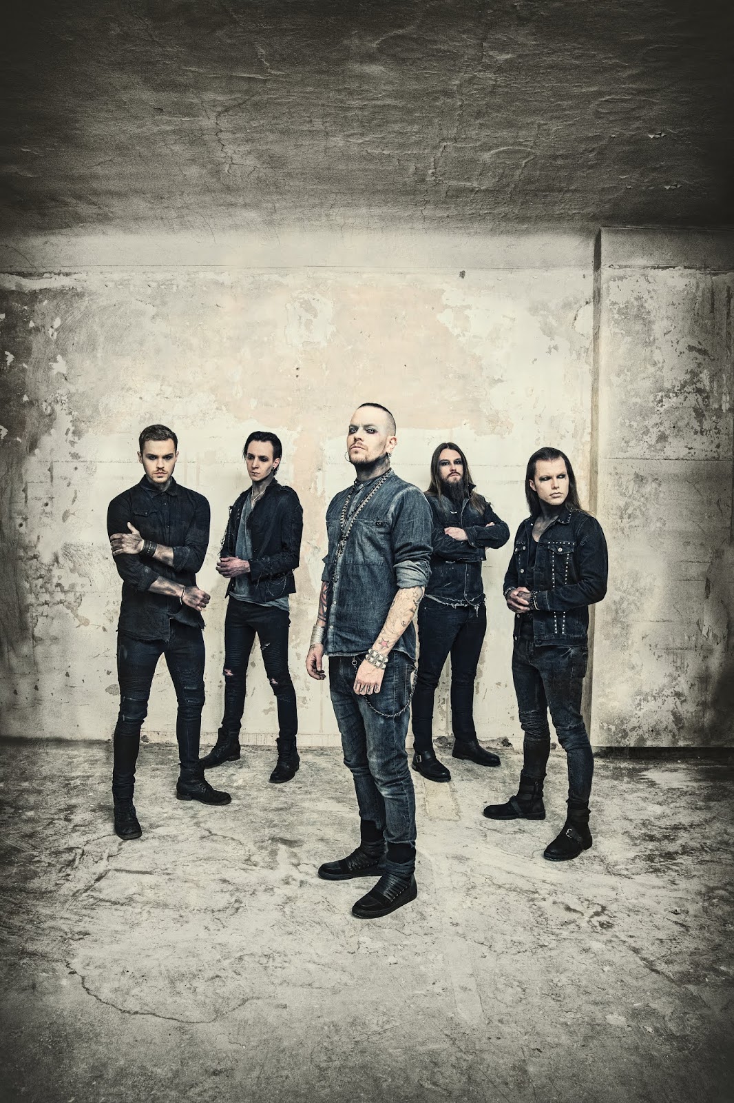 Review: LORD OF THE LOST, brillantes con \