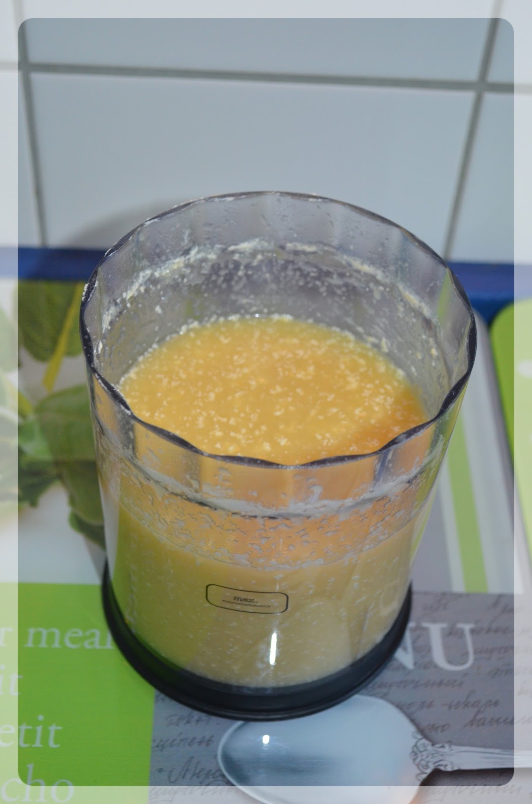 Mutter, Kater, Kind: Rezept: Melonensuppe mit Rossmann enerBio Mutter, Kater, Kind: Rezept: Melonensuppe mit Rossmann enerBio