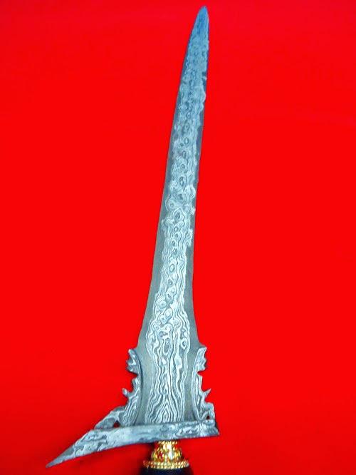 keris omyang jimbe keris kamardikan, tirto tumetes, pusat toko pusaka, kerajaan keris, putut kembar
