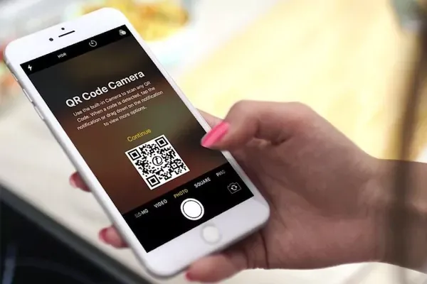 رموز QR | كيفية مسح رموز QR على iPhone الذي يعمل بنظام iOS 14 https://www.arbandr.com/2021/02/Scan-QR-codes-on-iPhone-ios14.html
