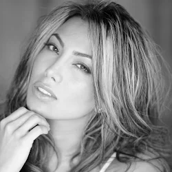 SANDRA CASTA&Ntilde;O Foto 2