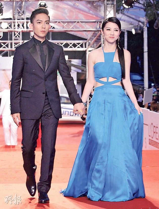 GEM Walks HandinHand with Yoga Lin, So Happy Trips on the Red Carpet